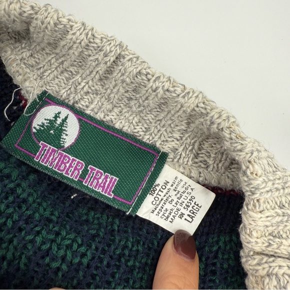 Timber Trail Men’s Vintage Fair Isle Knit Sweater Large Cream Green Red Winter - Picture 9 of 9